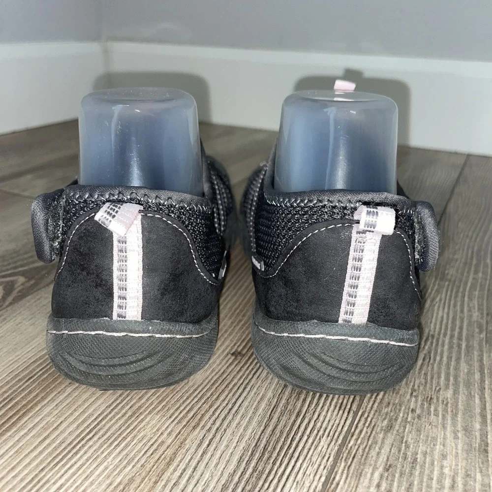 JBU‎ Regional Water Ready Women's Closed Toe Water Shoes 7M Dark Gray
